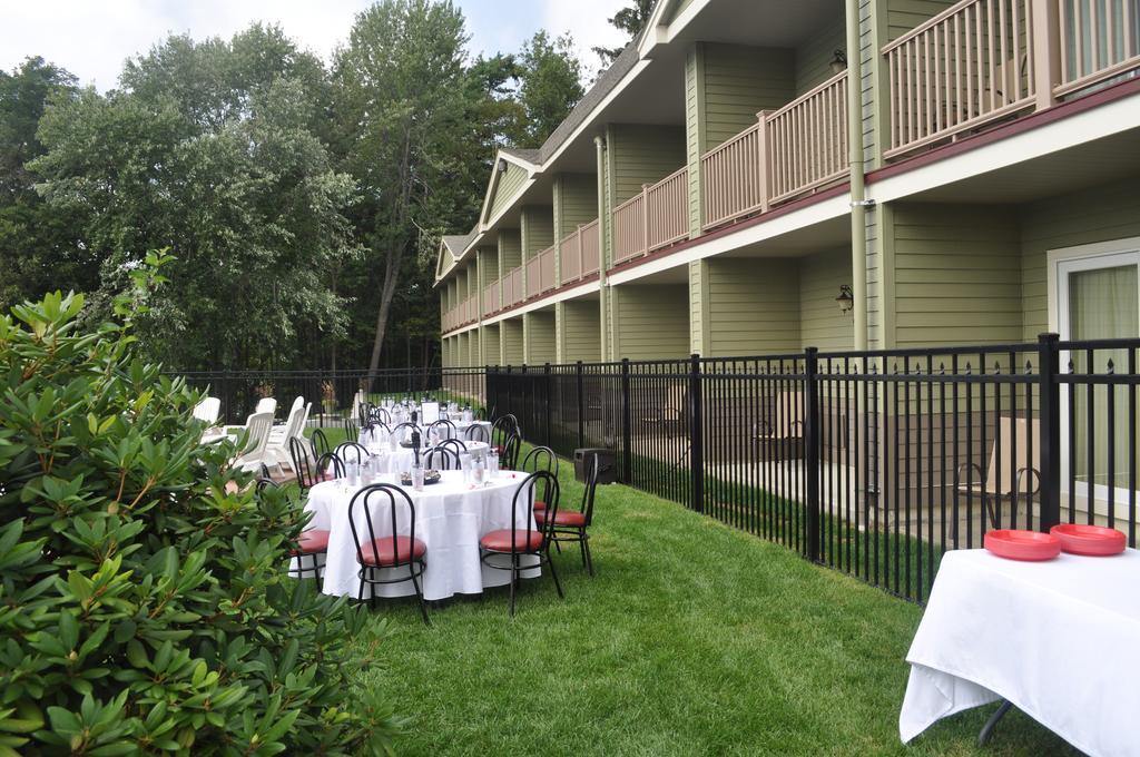 University Inn Academic Suites Orono Kültér fotó