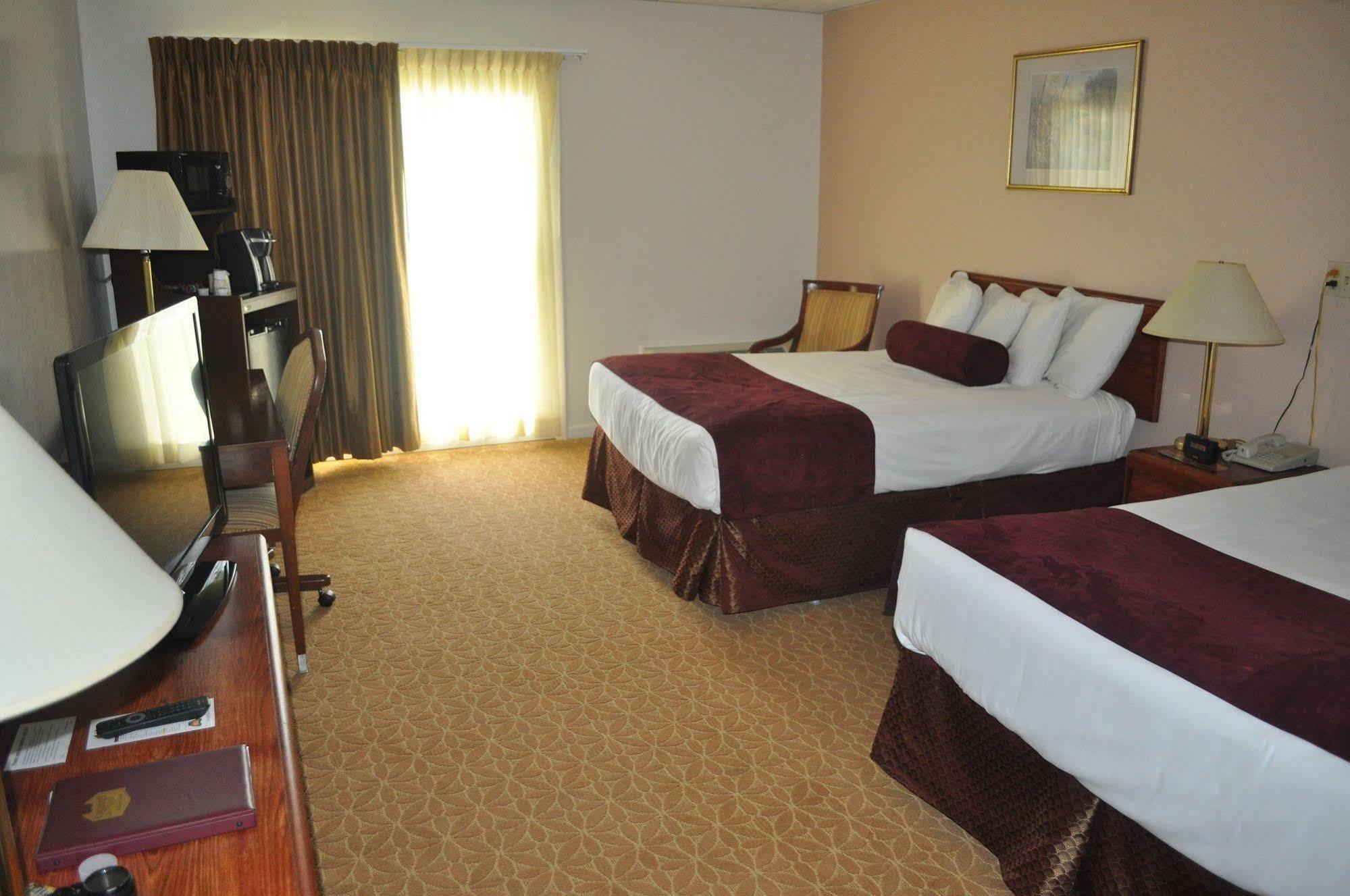 University Inn Academic Suites Orono Kültér fotó