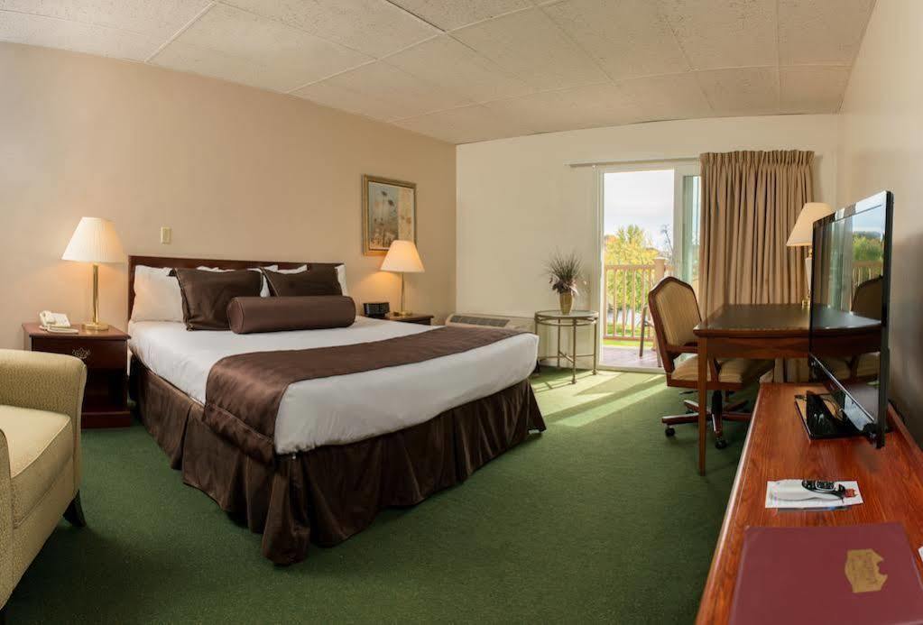 University Inn Academic Suites Orono Kültér fotó